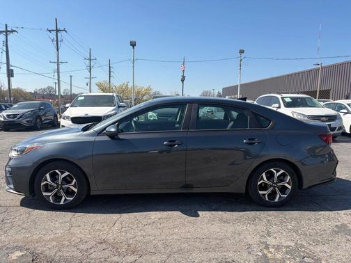 Gravity Grey 2020 Kia Forte LXS