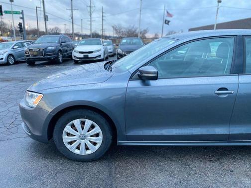 2014 Volkswagen Jetta Auto SE