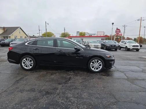2017 Chevrolet Malibu 1LT