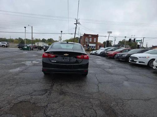 2017 Chevrolet Malibu 1LT