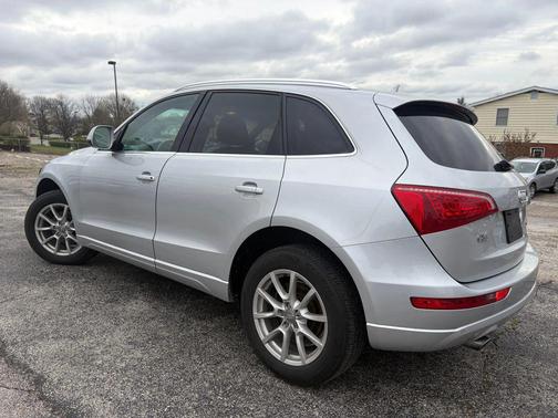 2012 Audi Q5 2.0T Premium