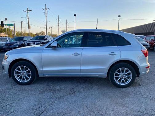 Ice Silver Metallic 2012 Audi Q5 2.0T Premium Plus