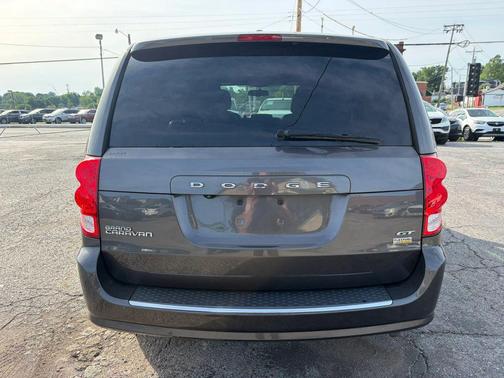 Granite Pearlcoat 2018 Dodge Grand Caravan GT