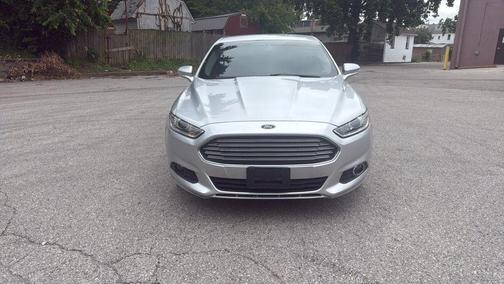 Ingot Silver Metallic 2014 Ford Fusion Hybrid SE
