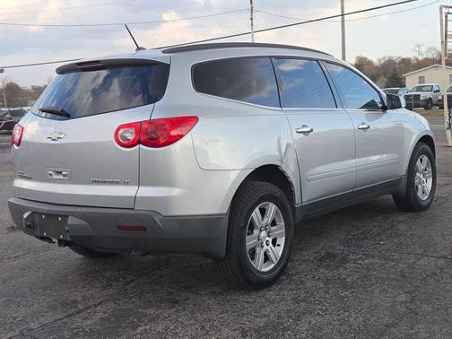 2011 Chevrolet Traverse LT