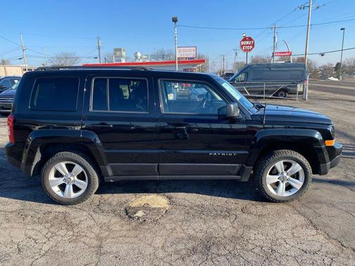 2016 Jeep Patriot Sport