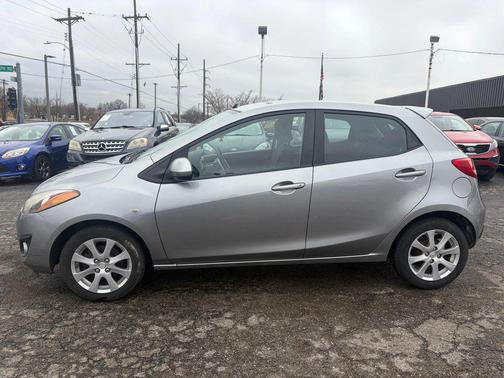 2012 Mazda Mazda2 Touring