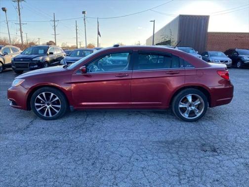 2011 Chrysler 200 Touring