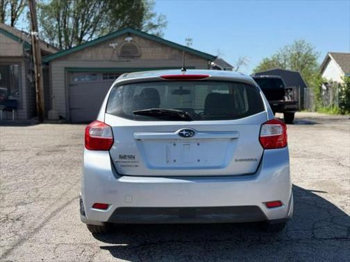 2012 Subaru Impreza 2.0i