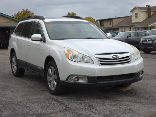 2010 Subaru Outback 2.5 i Premium