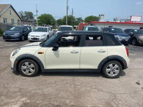 2015 MINI Hardtop Cooper