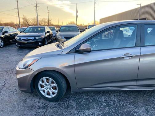 2014 Hyundai Accent GS