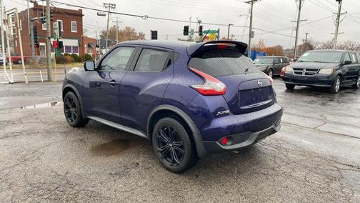 2015 Nissan Juke SV Sport Utility 4D