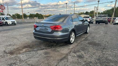 2014 Volkswagen Passat 3.6L V6 DSG SEL Premium