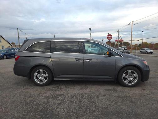 2012 Honda Odyssey Touring