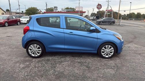 2017 Chevrolet Spark 1LT