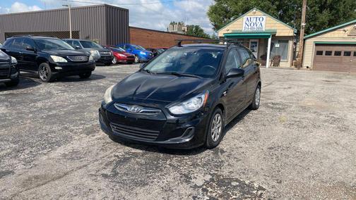 2013 Hyundai Accent GS