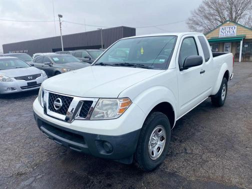 2015 Nissan Frontier S