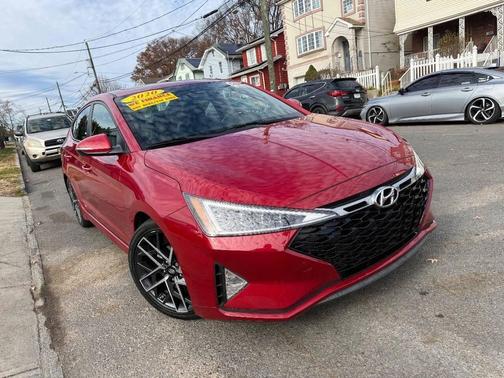 2020 Hyundai ELANTRA Sport