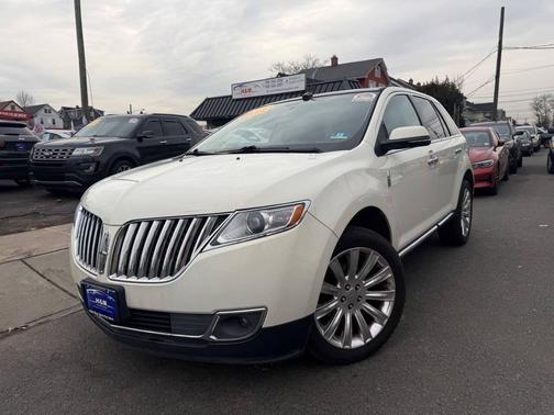 2013 Lincoln MKX Base