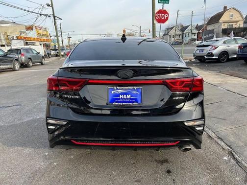 2021 Kia Forte GT-Line