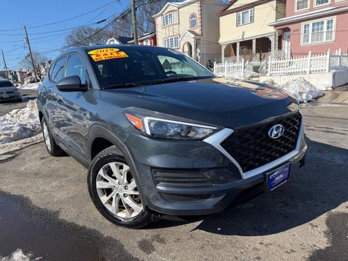 2019 Hyundai TUCSON SE