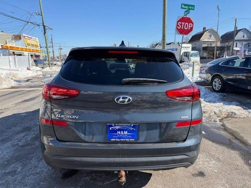 2019 Hyundai TUCSON SE