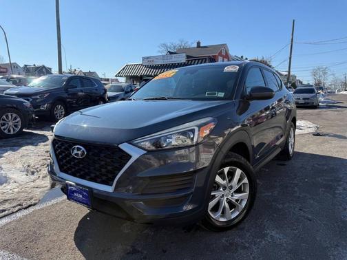 2019 Hyundai TUCSON SE