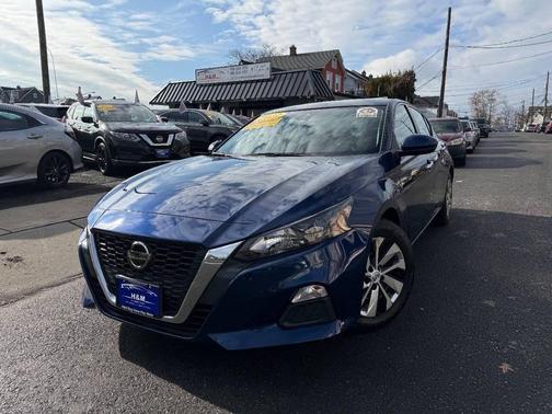 2022 Nissan Altima S FWD