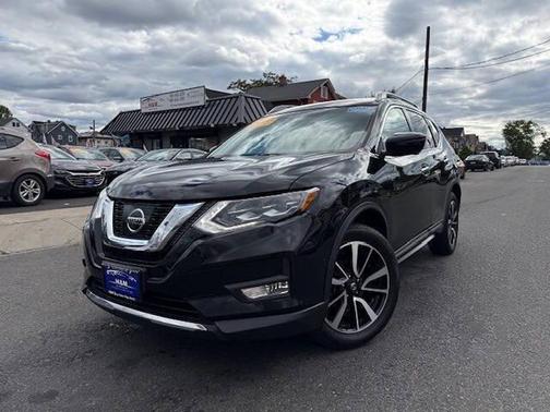Magnetic Black 2017 Nissan Rogue SL