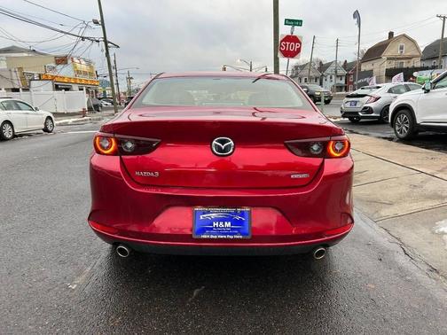 2022 Mazda Mazda3 FWD w/Preferred Package