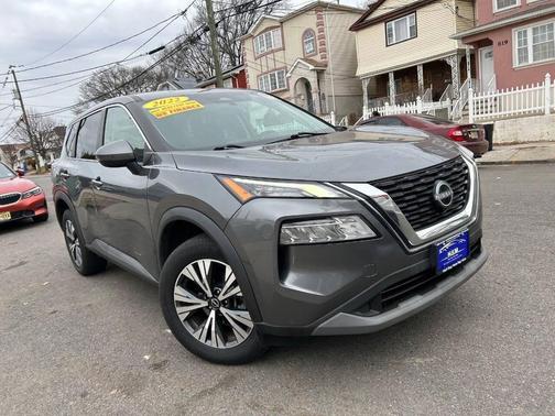 2022 Nissan Rogue SV