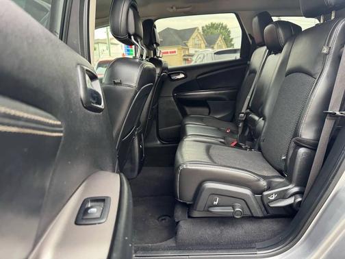 2018 Dodge Journey Crossroad