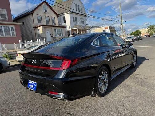 Black 2023 Hyundai SONATA SEL