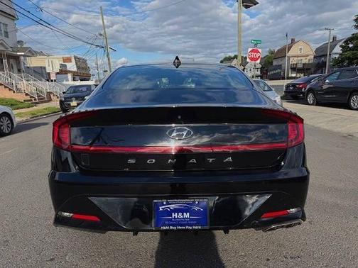 Black 2023 Hyundai SONATA SEL