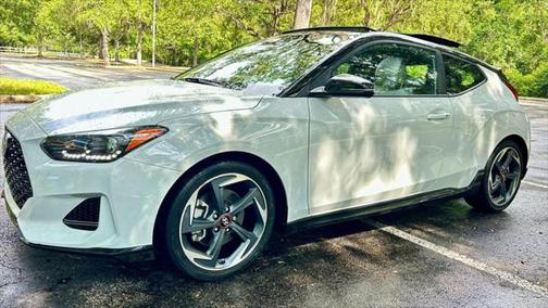 2020 Hyundai Veloster Base