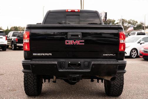 2017 GMC Sierra 2500 Denali