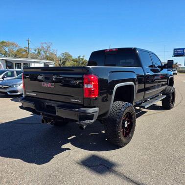 2017 GMC Sierra 2500 Denali