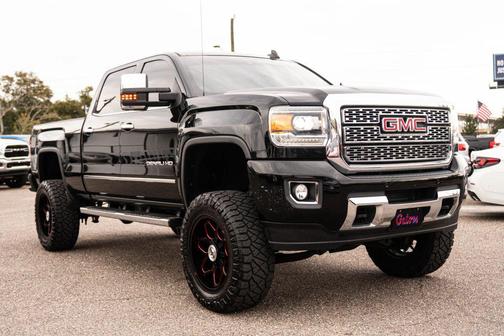 2017 GMC Sierra 2500 Denali