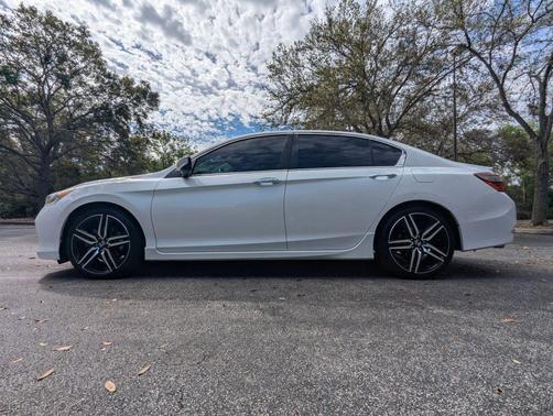 2017 Honda Accord Sport SE
