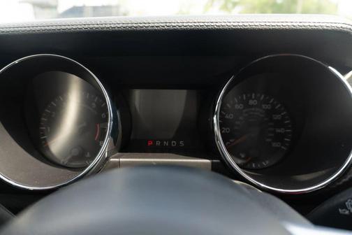 2015 Ford Mustang V6