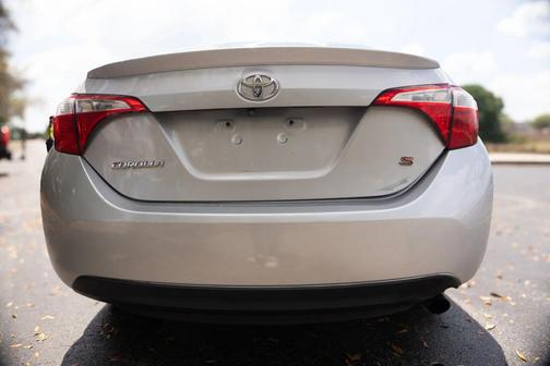 2015 Toyota Corolla S Plus