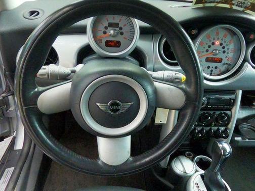 2006 MINI Cooper for sale in Orlando, FL - image 24