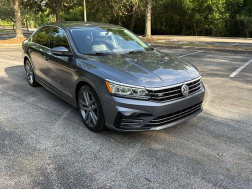 Grey 2017 Volkswagen Passat 1.8T R-Line w/Comfort
