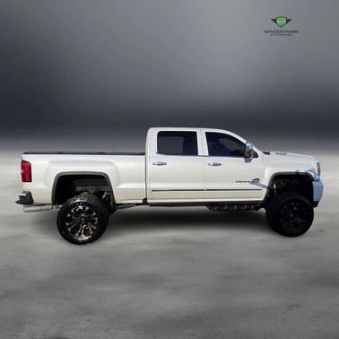2018 GMC Sierra 2500 Denali