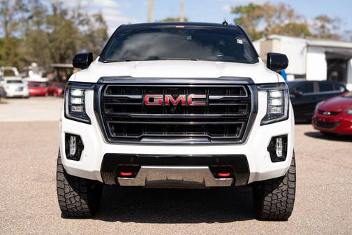 2023 GMC Yukon 4WD AT4