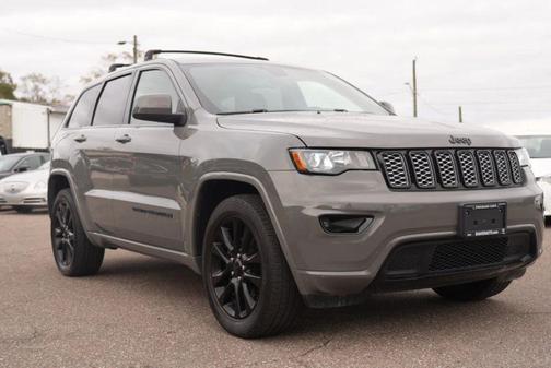 2019 Jeep Grand Cherokee Altitude