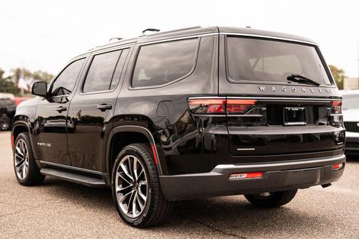 2022 Jeep Wagoneer Series II 4x4