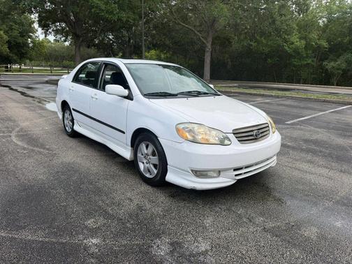 Super White 2003 Toyota Corolla S
