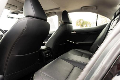 2017 Lexus IS 200t Base